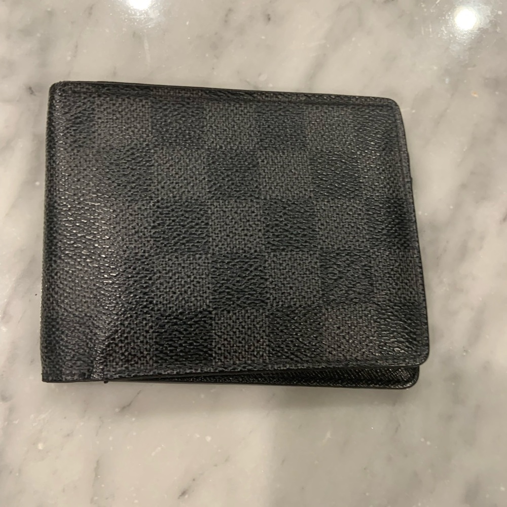 Louis Vuitton Multiple Wallet in Good Condition